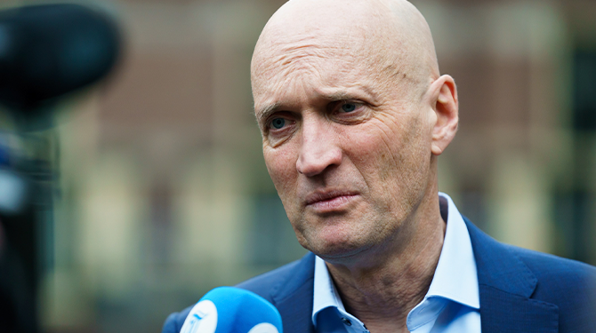 Kabinet adviseert huisartsen paracetamol en over 2 weken weer even te kijken of ze nog steeds willen protesteren tegen werkdruk
