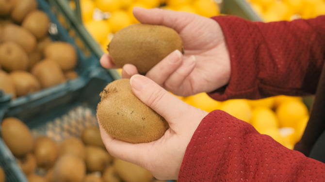 7 manieren om een kiwi te ontharen
