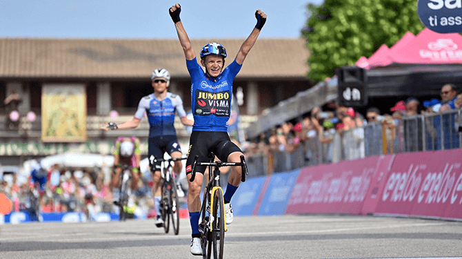 Bouwman pakt op spectaculaire wijze blauwe trui en twee etappes, maar kan hij ook kleurloos negende worden in de Tour?