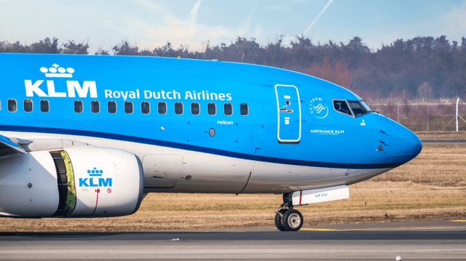 Nice: KLM lost staatslening af doordat het elke vlucht badkuipen kerosine per persoon verbrandt