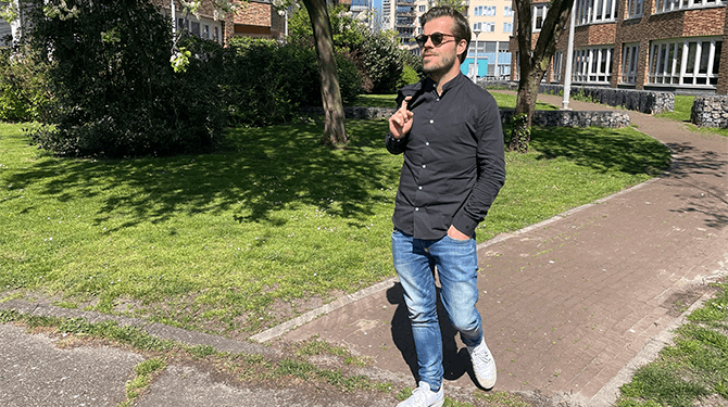 Hypocriet: deze man maakt liever ommetje met lekker weer dan met slecht weer