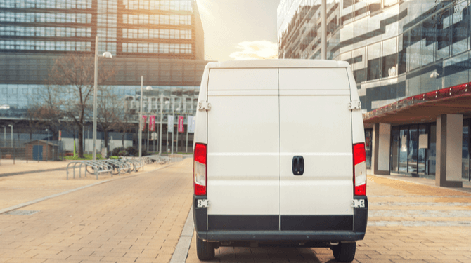 Vertrouwen in economie nu lager dan vertrouwen in vreemde mannen die snoep uitdelen vanuit bestelbusje