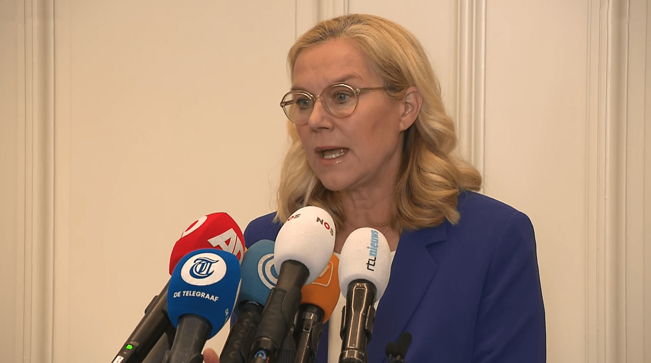 Kaag: 'Ik was te afstandelijk, Van Drimmelen juist te weinig afstandelijk, het is ook nooit goed'
