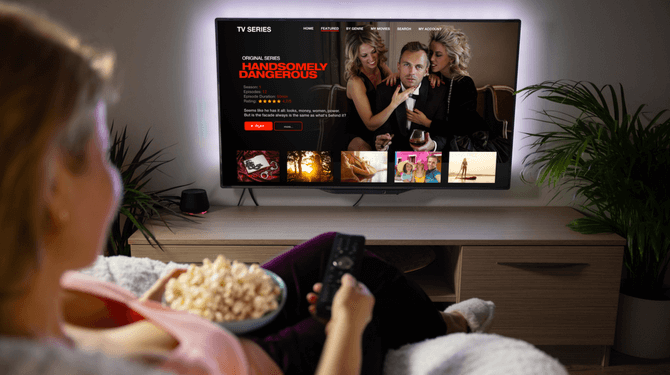 Nieuwe strategie Netflix na verlies abonnees: nóg meer half-leuke series over moord publiceren