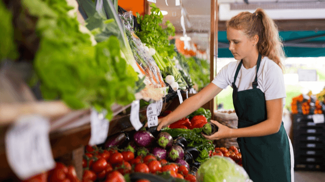 Winkel investeert fors om personeel te werven tegen minimumloon