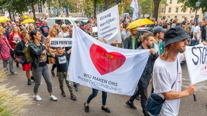 Coronaverzet: 'Tegenovergestelde van wat wij beweerden bewijst ons gelijk'