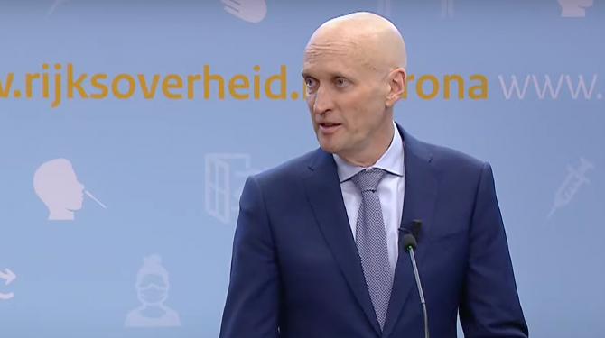 Kuipers: ‘De mensen met uitgestelde operaties uit de jaren 1963 en 1964 kunnen vanaf nu een afspraak maken in het ziekenhuis’