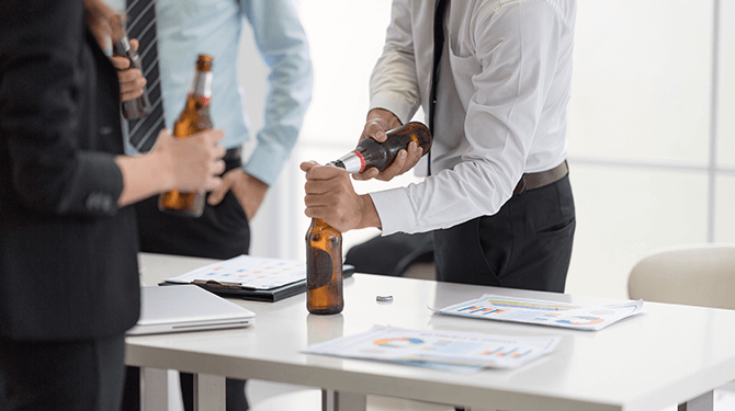 OMT bijeen voor nieuwjaarsborrel, kabinet verwacht ten onrechte advies