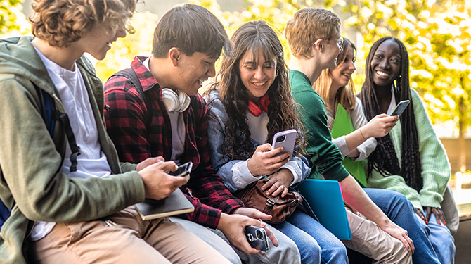 Meta waarschuwt Australische kinderen over socialemediaverbod: ‘Er is kans op een positief zelfbeeld’