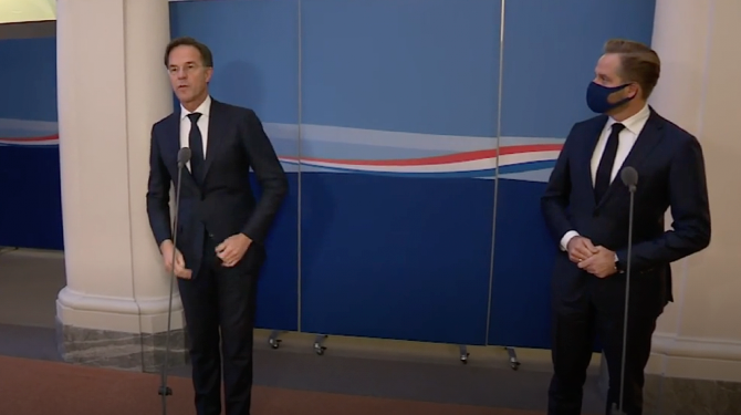 Kabinet erkent te late ingreep maar belooft te vroeg weer te versoepelen