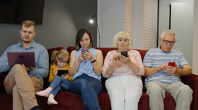 Sem (23) woont nog bij z'n ouders die ook nog bij hun ouders wonen