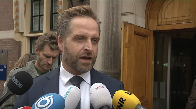 Kabinet: ‘Niet naar dingen gaan als je wilt dat ze open blijven’