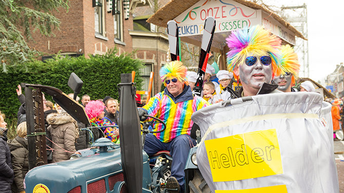 Kabinet: ‘Wintersporters moeten bij terugkomst in Nederland 10 dagen carnavallen’