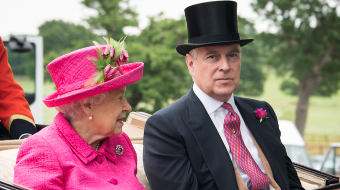 Londense politie stopt met onderzoek misbruikzaak prins Andrew: ‘Wachten af wat producers van The Crown willen’