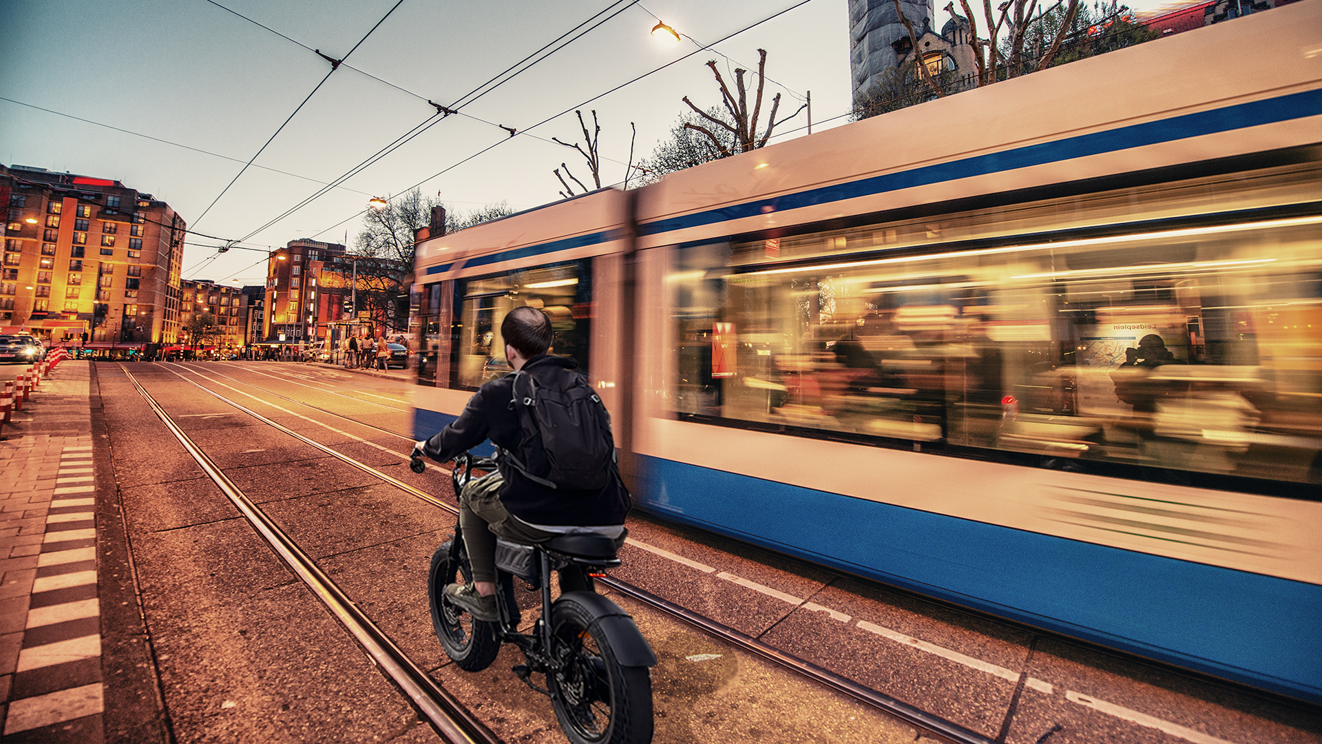 Tramrails worden verbreed nu fietsbanden steeds dikker worden