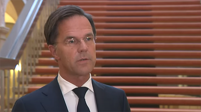 Rutte: 'Als premier moet je vaak moeilijke besluiten nemen, dan is dit ook weleens leuk'