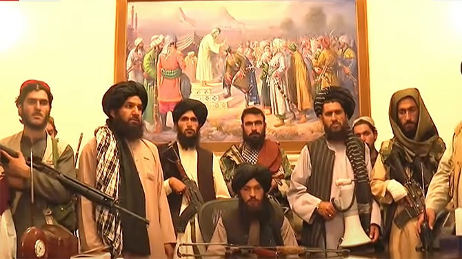 Taliban wil inclusieve regering: ook mannen met snorren welkom