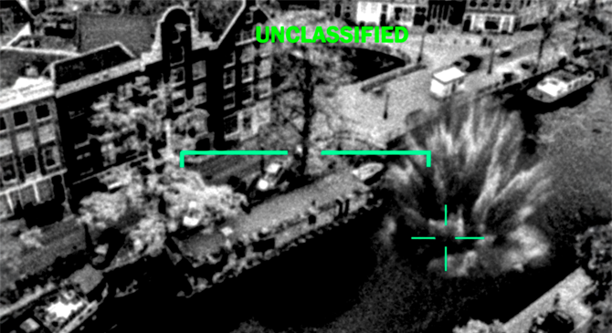 Amerikaans leger blaast partyschip ADE op