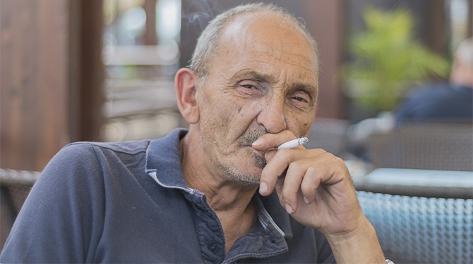Jeugdtrauma’s kunnen niet de schuld zijn van vader Henk (62): ‘Ik was er nooit’