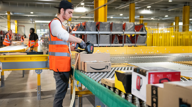 Amazon-medewerker mag naar de rookruimte