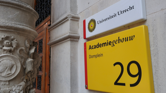 Traag en slecht betaald onderzoek gestart naar intimidatie promovendi