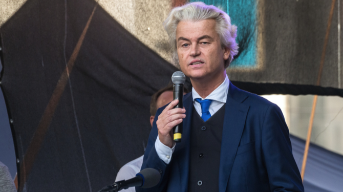Wilders droomt van land waar homorechten niet nodig zijn om moslims aan te vallen