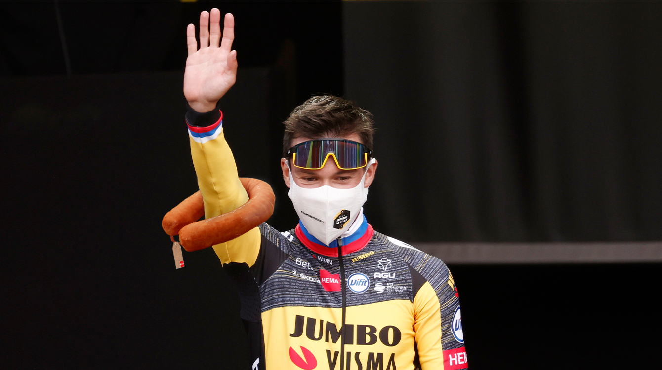 Jumbo-Visma rijdt Tour met Hema-rookworst om rechterarm