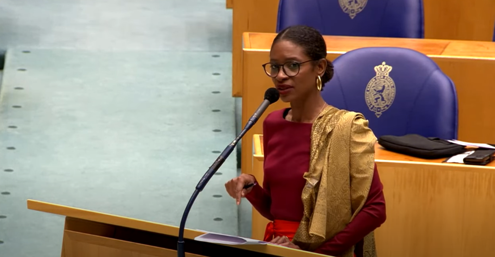 Onderzoek ingesteld naar de toon van Sylvana Simons