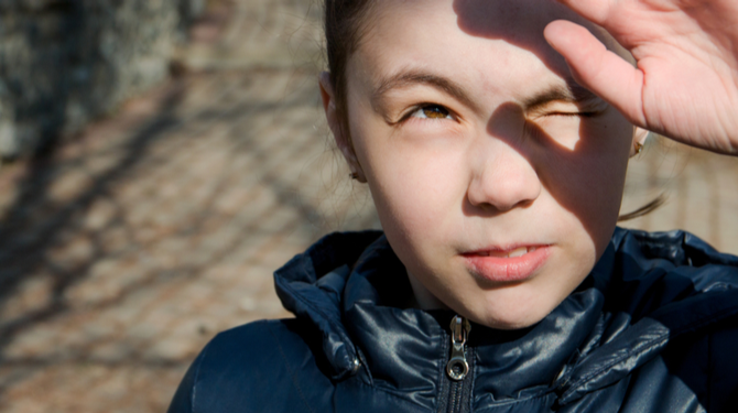 Indrukwekkend: als je lang genoeg naar eclips kijkt wordt het helemaal zwart