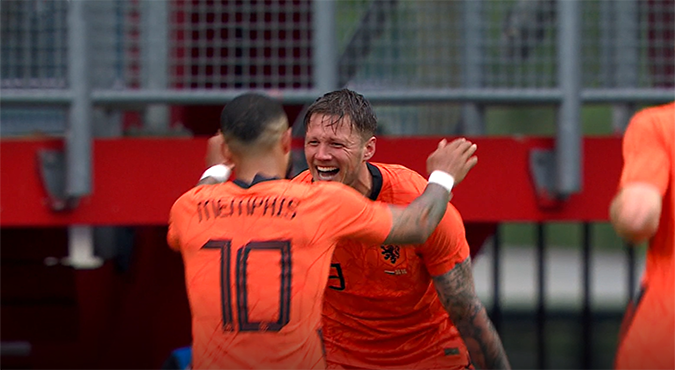 Oranje raakt Weghorst kwijt: spits wordt international voor Forumland