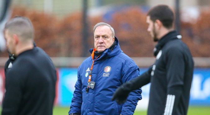 Straftraining Feyenoord: Advocaat stuurt Berghuis veld op tijdens partijtje