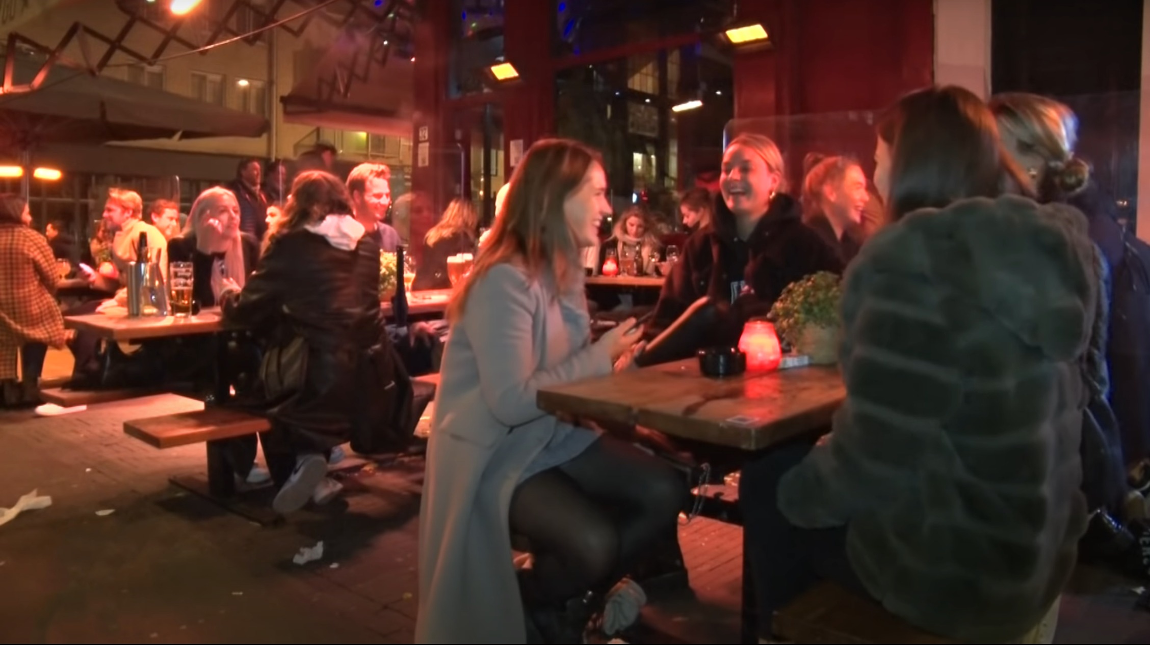 Uitkomst fieldlab-experiment: naar de kroeg gaan is ‘leuk’