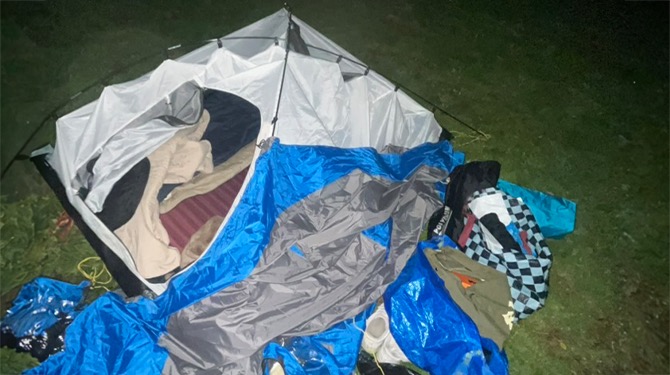 Julia (21) heeft een neerploftent