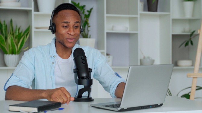 Man die een podcast luistert over crypto heeft genoeg kennis om podcast over crypto te maken