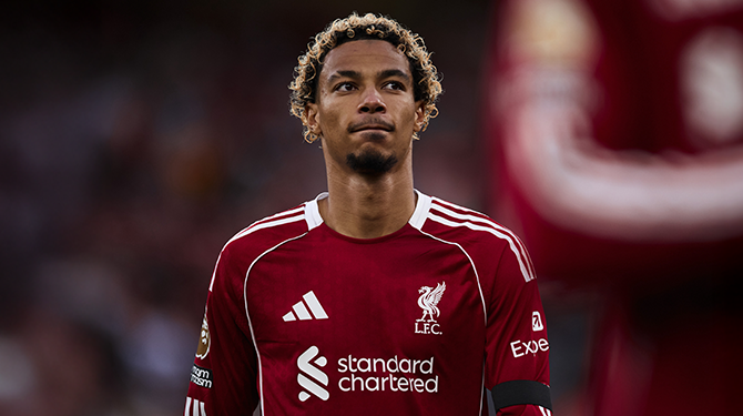 Na paar wedstrijden vindt Liverpool huidige spits toch niet duur genoeg