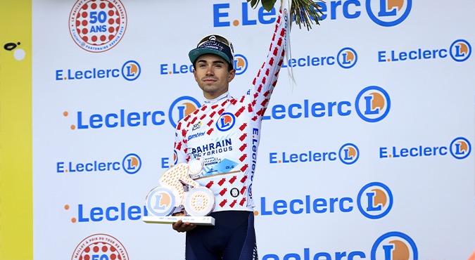 Martinez wint de bidonnetjestrui