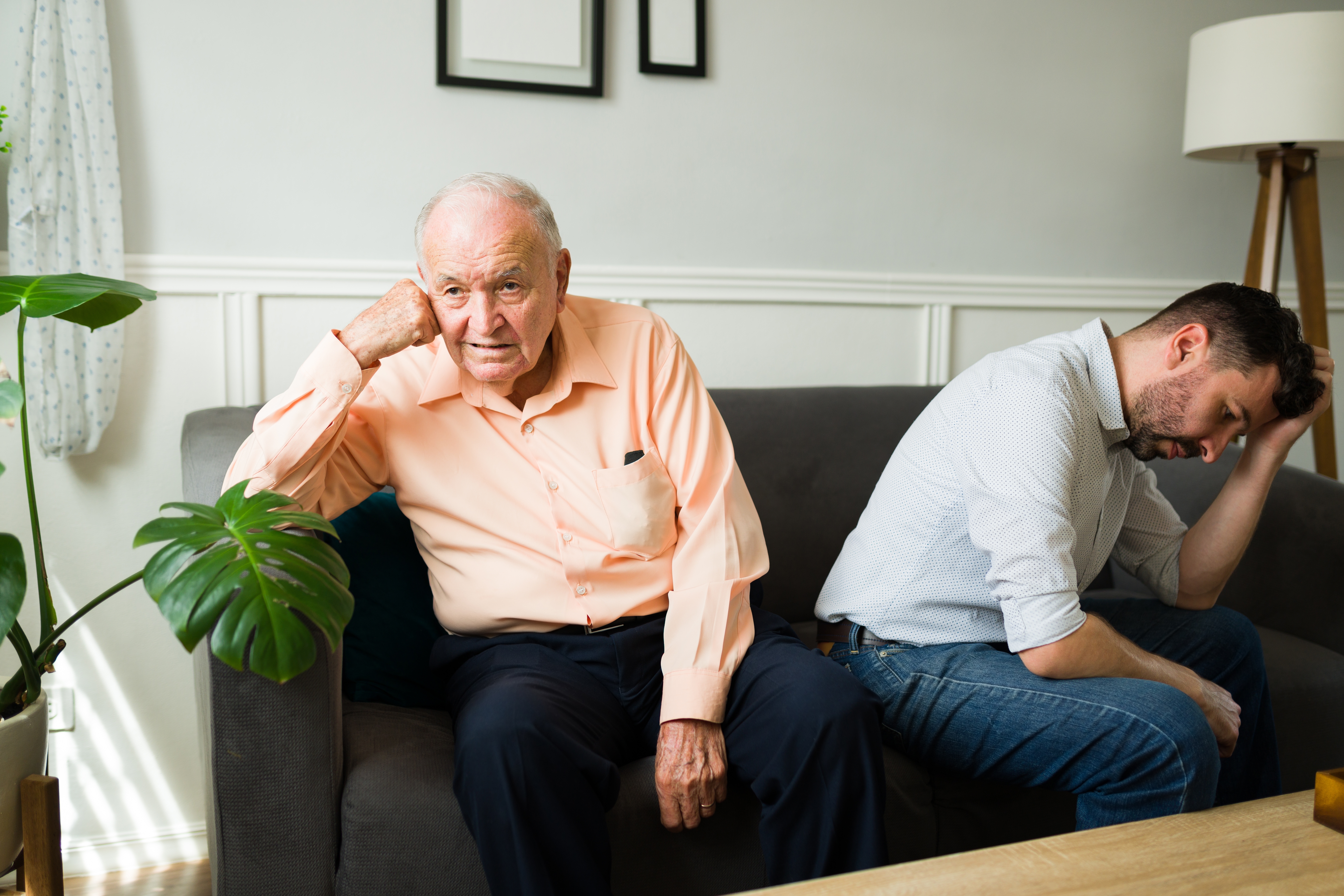 Man die later zelf ook oud wordt doet vet lullig tegen senioren