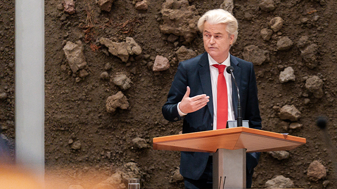 Wilders haalt na de VVD-stemmer nu ook de GroenLinks-PvdA-stemmer binnen