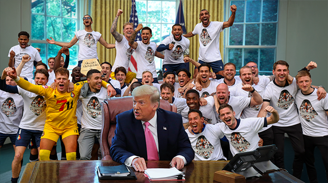 Trump stelt Telstar-spelers beladen vraag: vinden jullie dat kunstgras thuishoort in de Eredivisie?