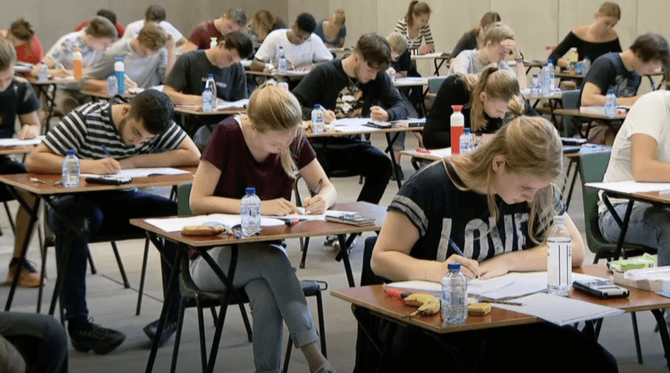 Eindexamens voor de deur: zo bereid je je voor op nog een jaar middelbare school