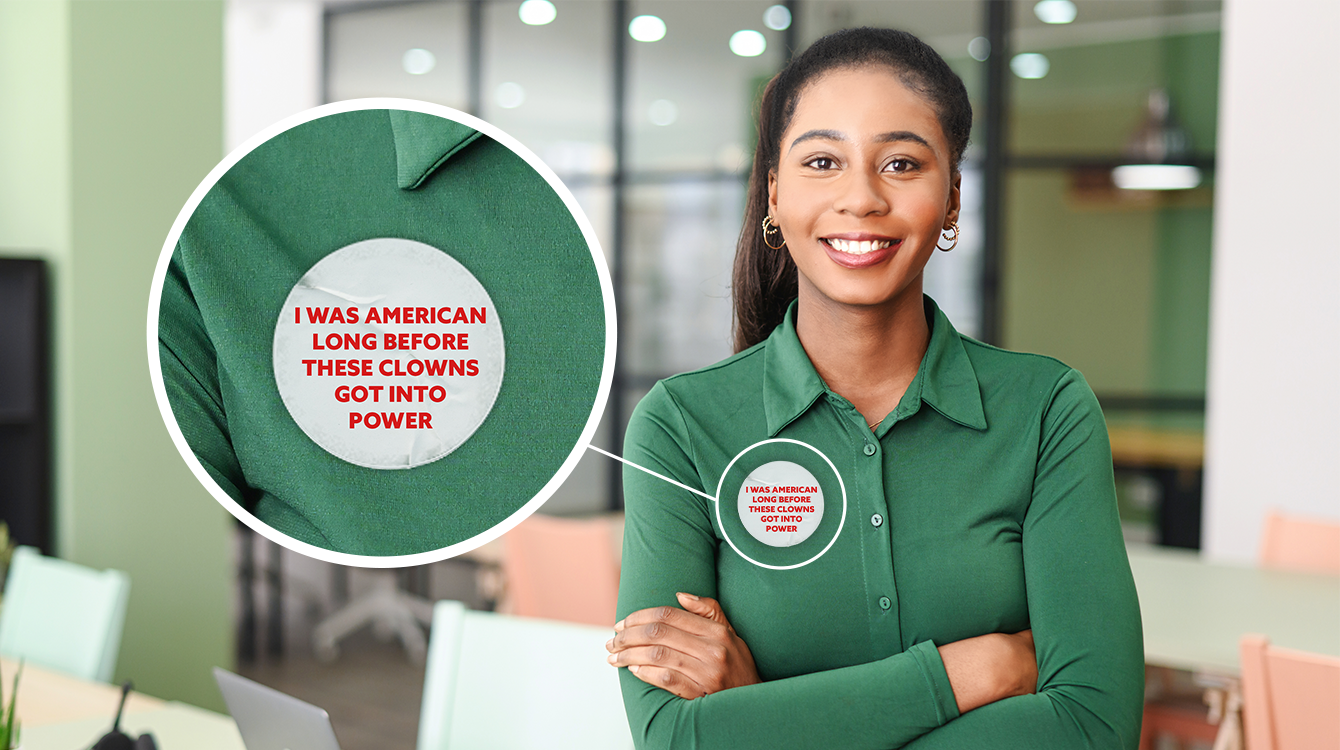 Amerikanen gaan sticker dragen met ‘Ik was al Amerikaan voordat deze idioten aan de macht kwamen’