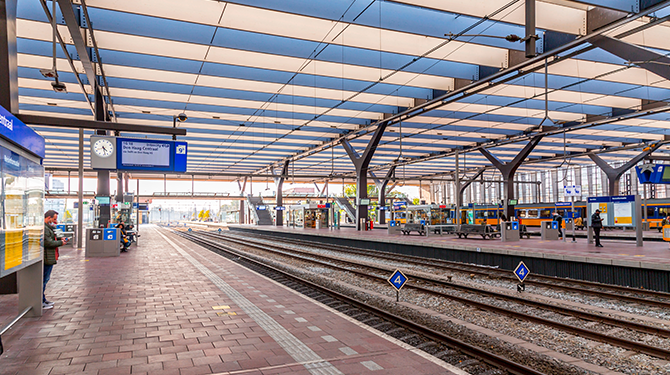 Veel storingen op het spoor: NS raadt aan om om te reizen via volgende week