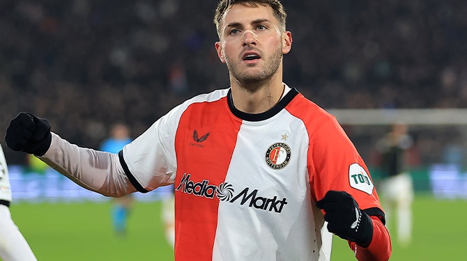 Clubs bereiken akkoord: Giménez speelt eerste helft voor Feyenoord, tweede helft bij AC Milan