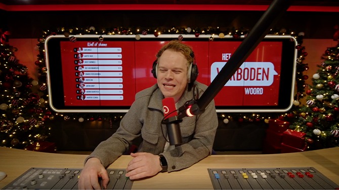 Paniek bij Qmusic: het Verboden Woord is 'HAHA’