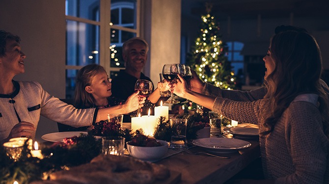 In het nieuwe programma ‘De Familieruzie’ worden oude vetes opgehaald tijdens kerst