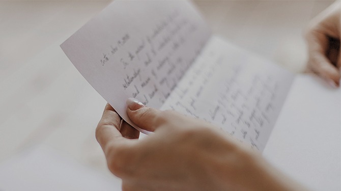 We schreven een universeel geldig Sinterklaasgedicht
