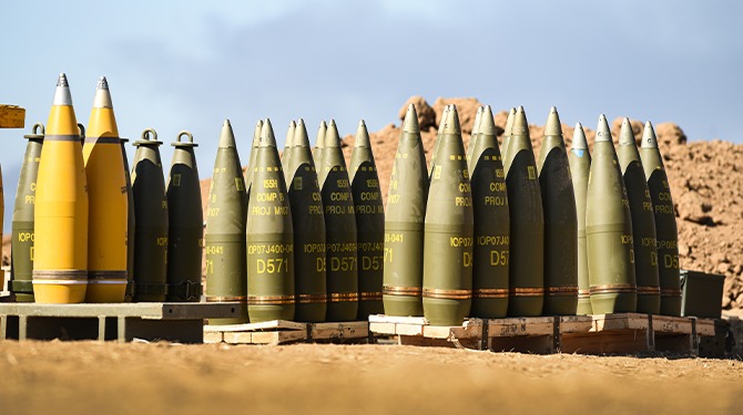 Israëlische defensieminister legt bommen alvast netjes op een rijtje voor na het staakt-het-vuren