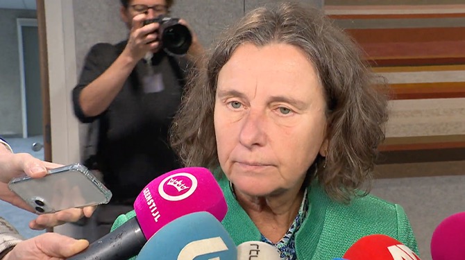 Faber verheldert: 'Noodwet niet af, maar we zijn er wel klaar mee'