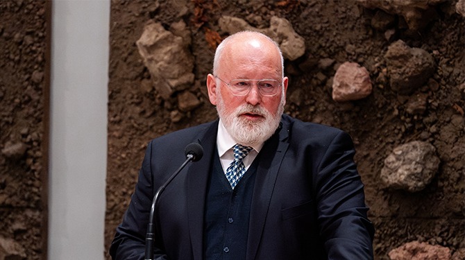 Man die Timmermans ‘kwaadaardige dikzak’ noemt had 5 jaar langer geleefd als PvdA regeerde
