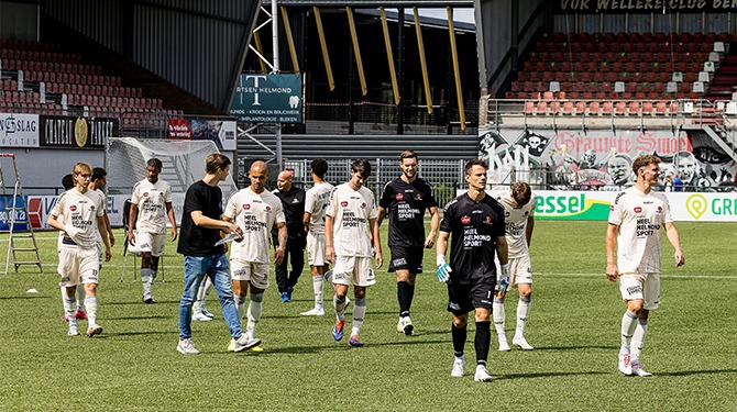 Helmond Sport loot onverwacht Deportivo La Coruña in nieuw format UEFA